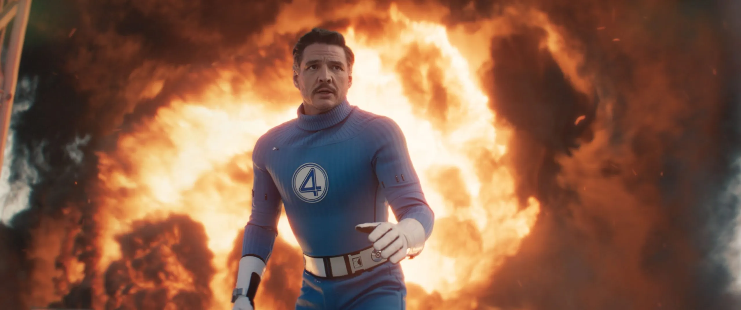 Pedro Pascal trong vai Reed Richards