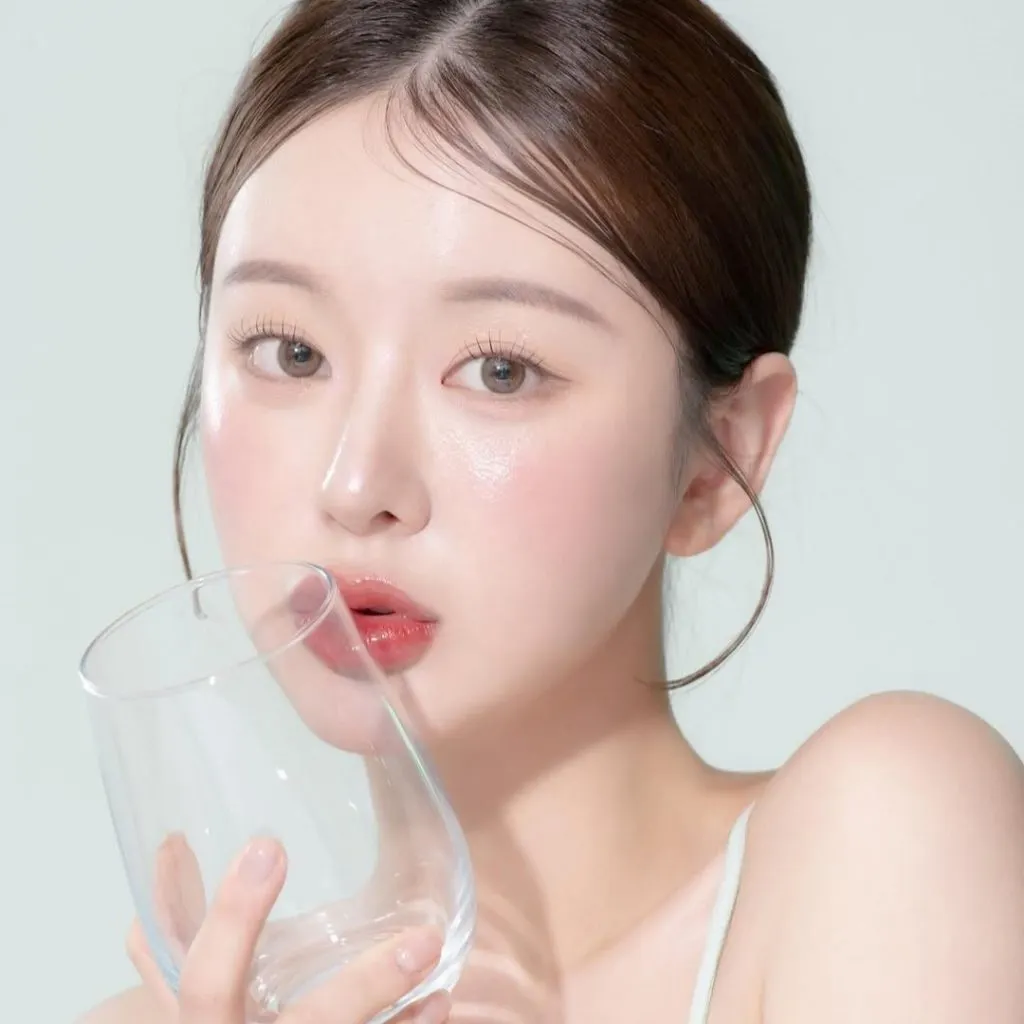 Làn da căng bóng giúp bạn tự tin đón Hè