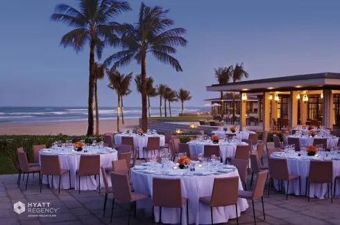 ellevn hyatt regency