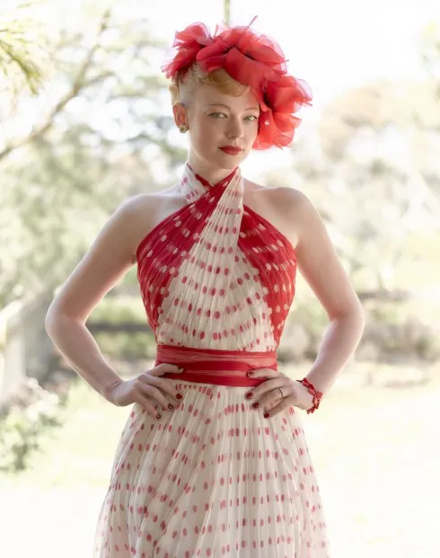 Thời trang trong phim: The Dressmaker (Thợ may báo thù)_ellevietnam14