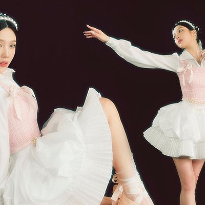 thumb feature balletcore
