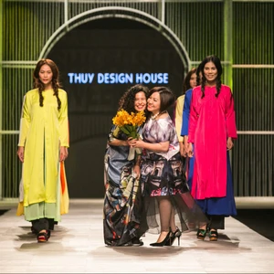 BST Thu-Đông 2016 của Thuy Design House - Thủy Nguyễn