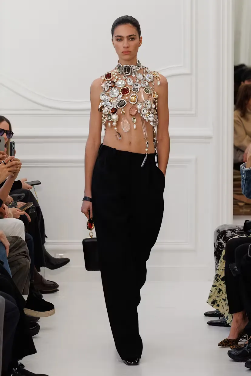 Thiết kế Thu - Đông 2025 GIVENCHY