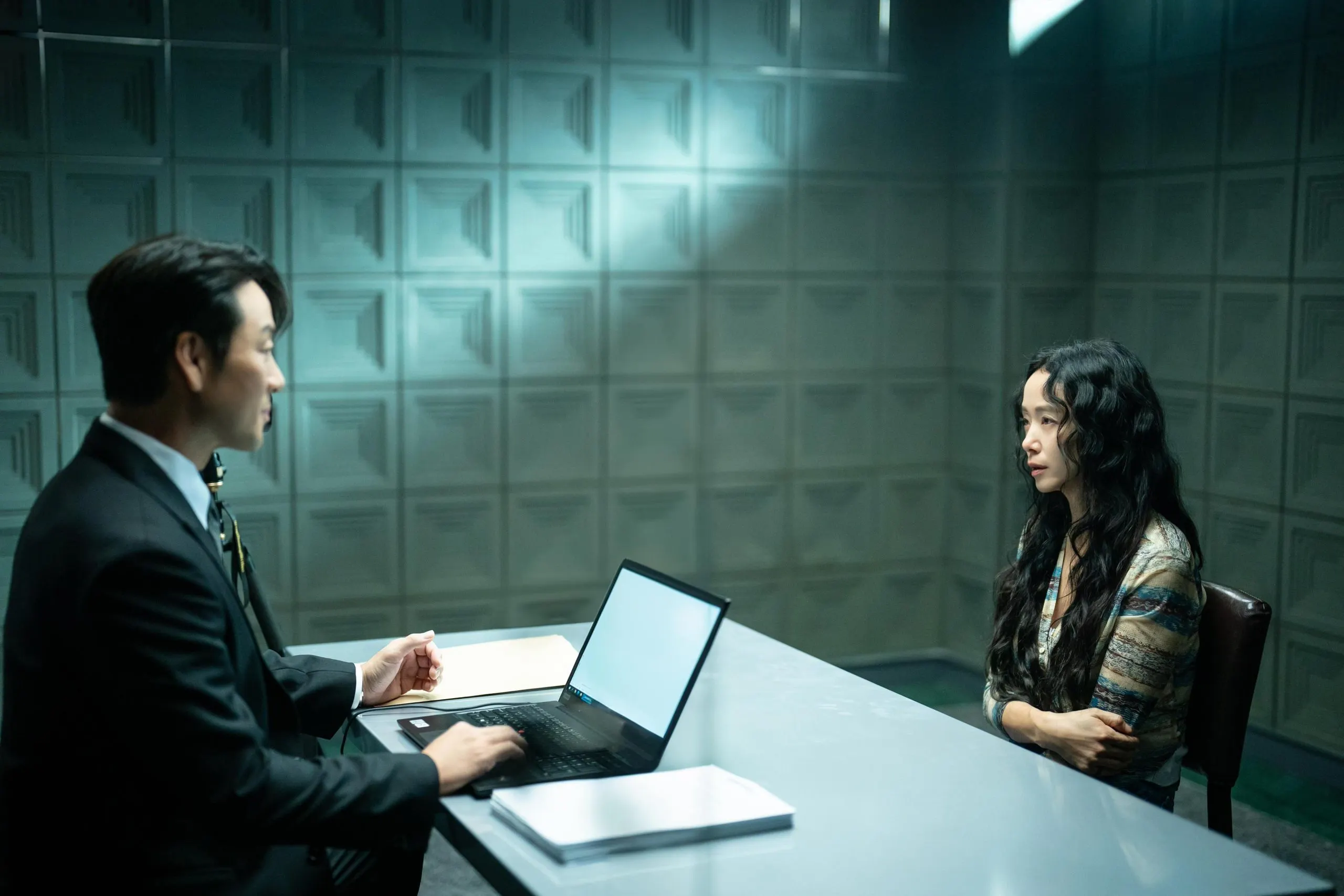 Jeon Do Yeon trong phim "Cái giá của lời thú tội"