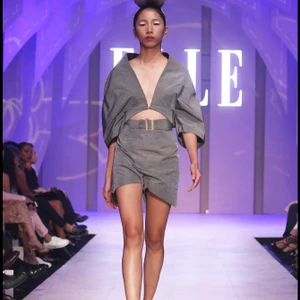 BST của NTK Nuchsuda tại ELLE Fashion Journey 2016
