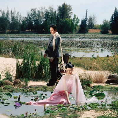 Phan Mạnh Quỳnh kết hợp với Tăng Duy Tân ra mắt MV Thấy Trung Nhân Giữa Thiên Hạ.