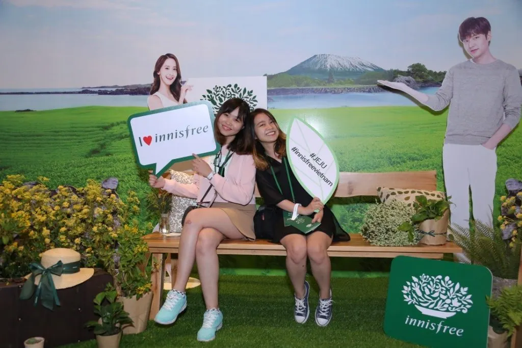 innisfree Yoona - elle vietnam 5