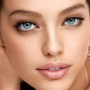 20 bí quyết trẻ lâu từ việc dưỡng da và trang điểm