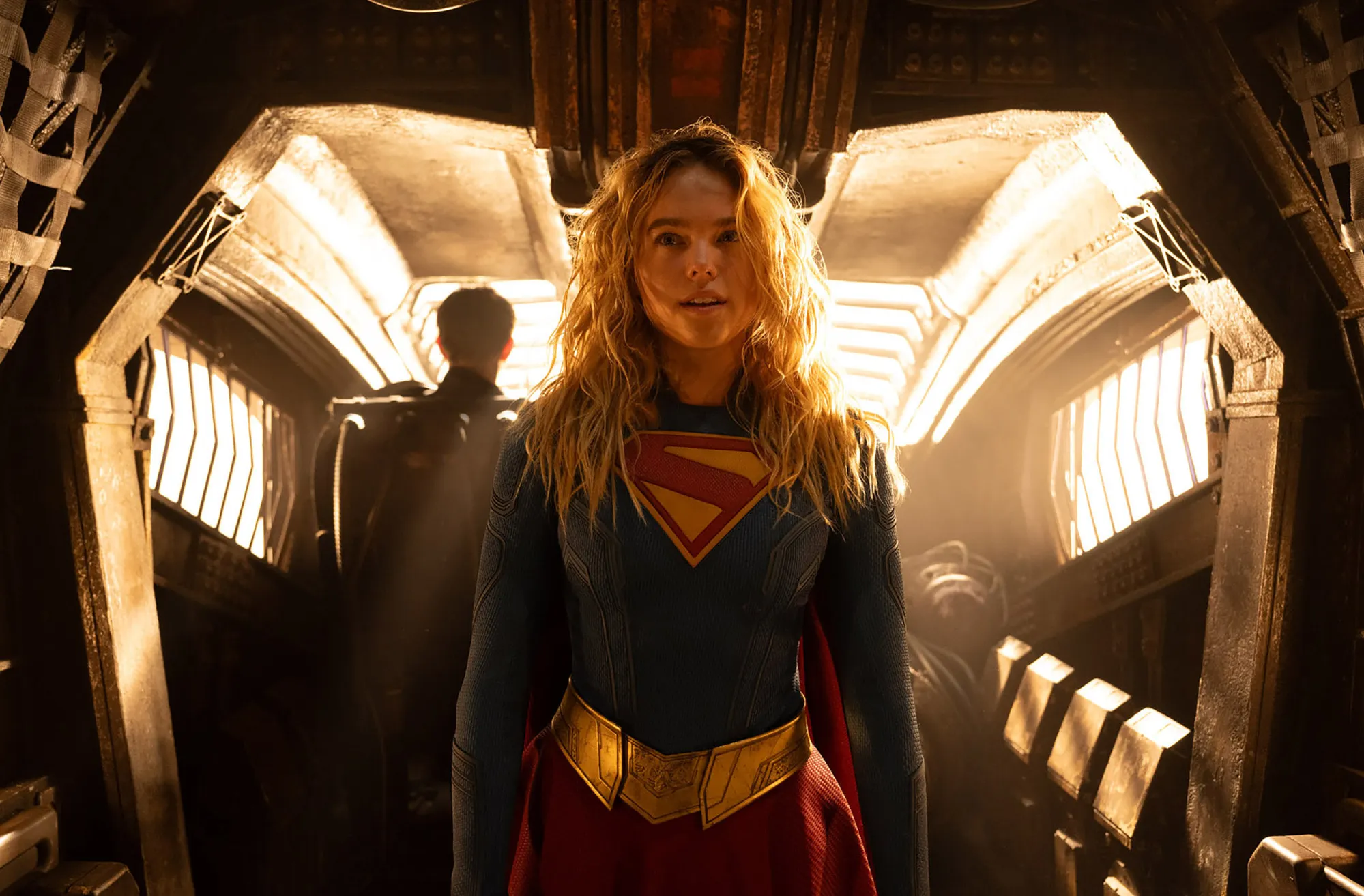 Supergirl tung trailer hé lộ nhiệm vụ giải cứu chú cún cưng Krypto.