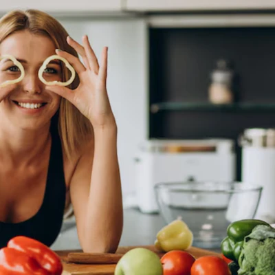 Cách giảm cholesterol - Phụ nữ và trái cây