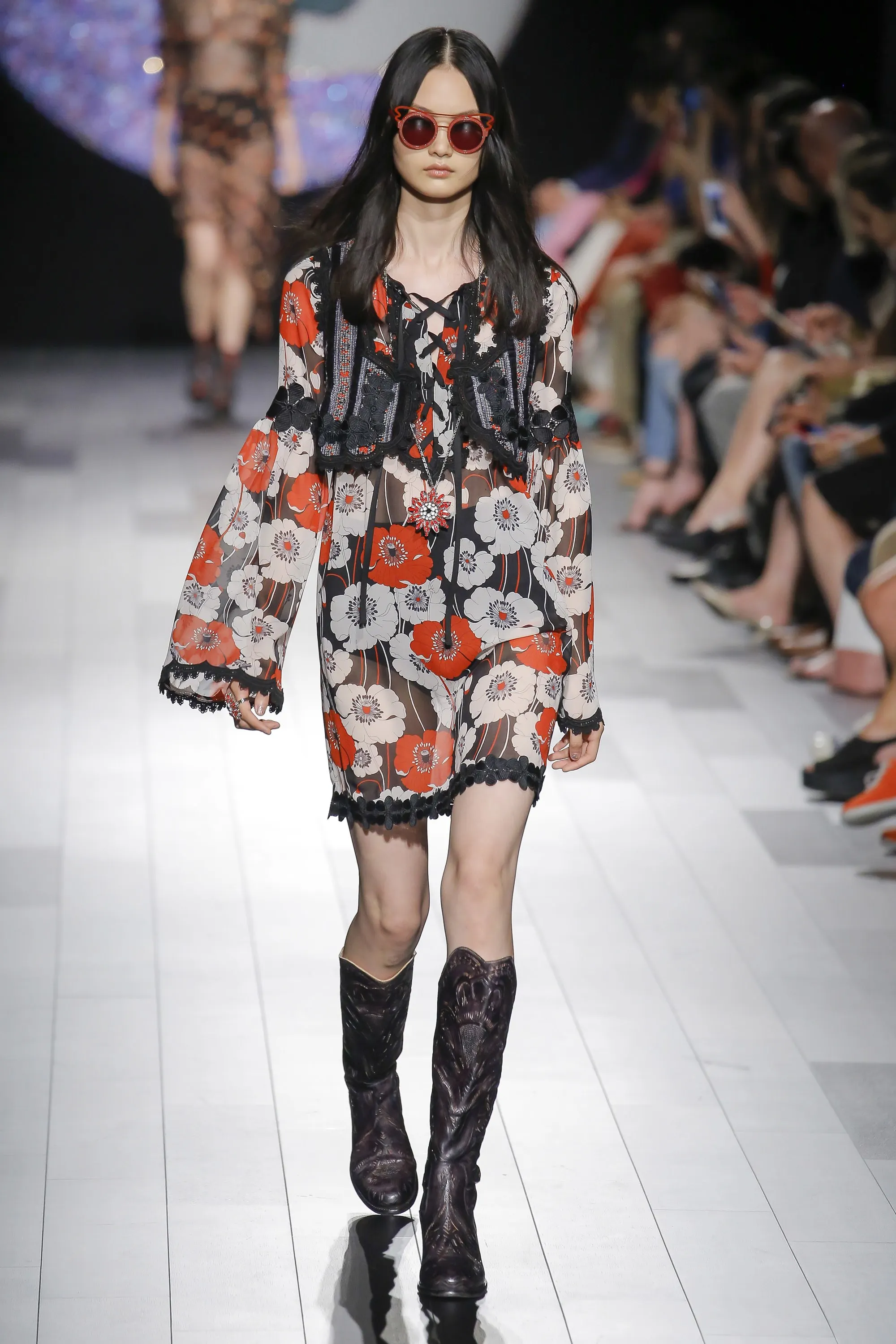 5 BST nổi bật trong ngày trình diễn thứ năm của NYFW Spring 2018