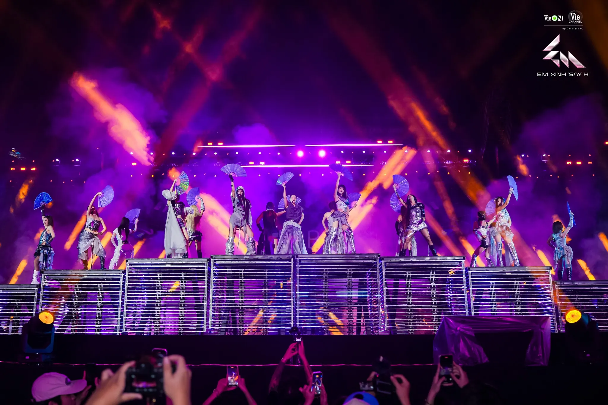 AAA thời trang concert  "Em Xinh Say Hi"