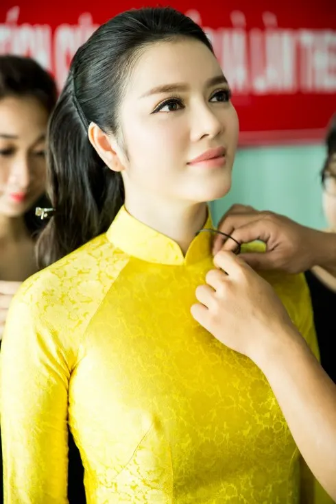 Lý Nhã Kỳ trổ tài vũ đạo trong "Bí mật đêm Chủ Nhật"-8