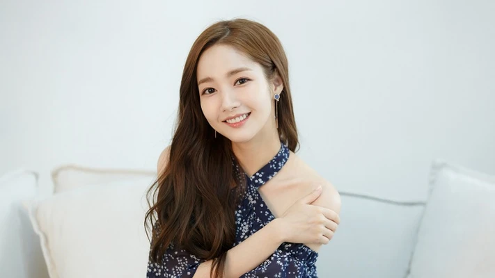 sản phẩm dưỡng da của park min young ft01