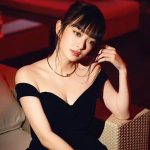 Phong cách của Kaity Nguyễn: Khi thời trang phản chiếu khí chất