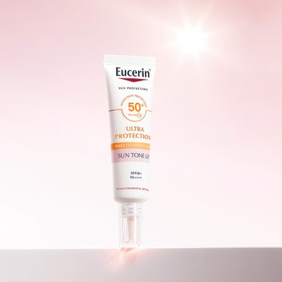 Eucerin sản phẩm chống nắng bảo vệ làn da.