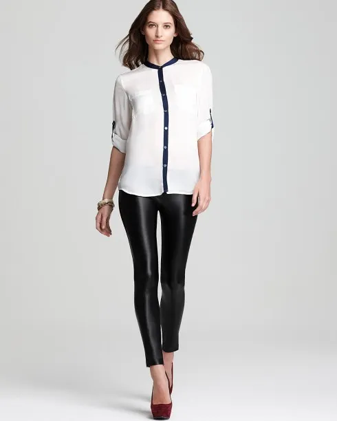 5 kiểu biến tấu độc đáo với áo sơ mi trắng kết hợp với legging