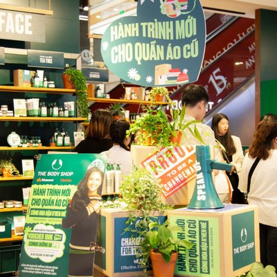 Không gian cửa hàng The Body Shop.