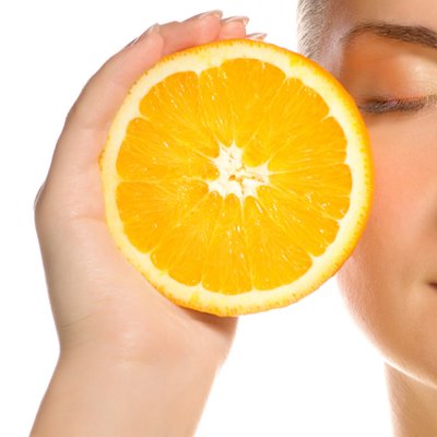 lam dep voi vitamin C