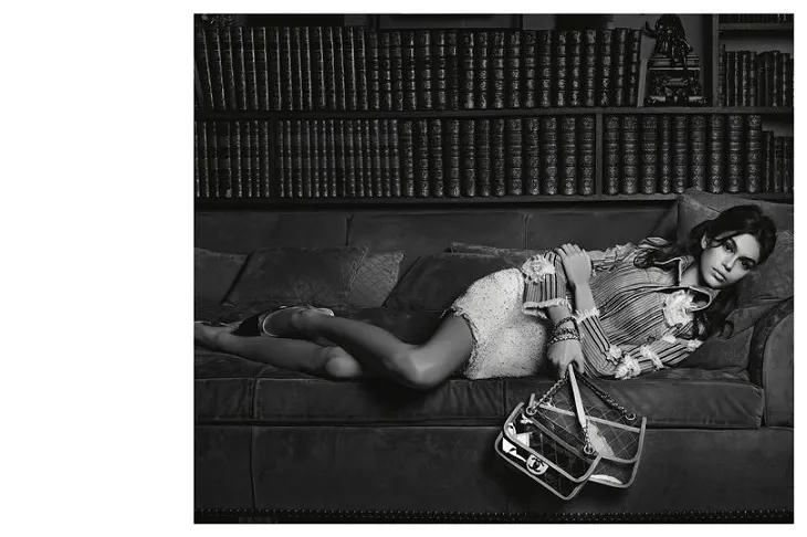 ELLE Việt Nam - Kaia Gerber trở thành nàng thơ mới cho Chanel trong chiến dịch túi xách mùa xuân 2018 (3)