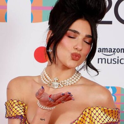 Dua Lipa Vivienne Westwood choker