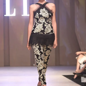 BST của NTK Thủy Nguyễn tại ELLE Fashion Journey 2016