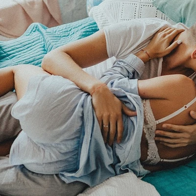 Thăng hoa hơn trong chuyện chăn gối với các bài tập thể dục rèn luyện cơ hông ngay tại nhà