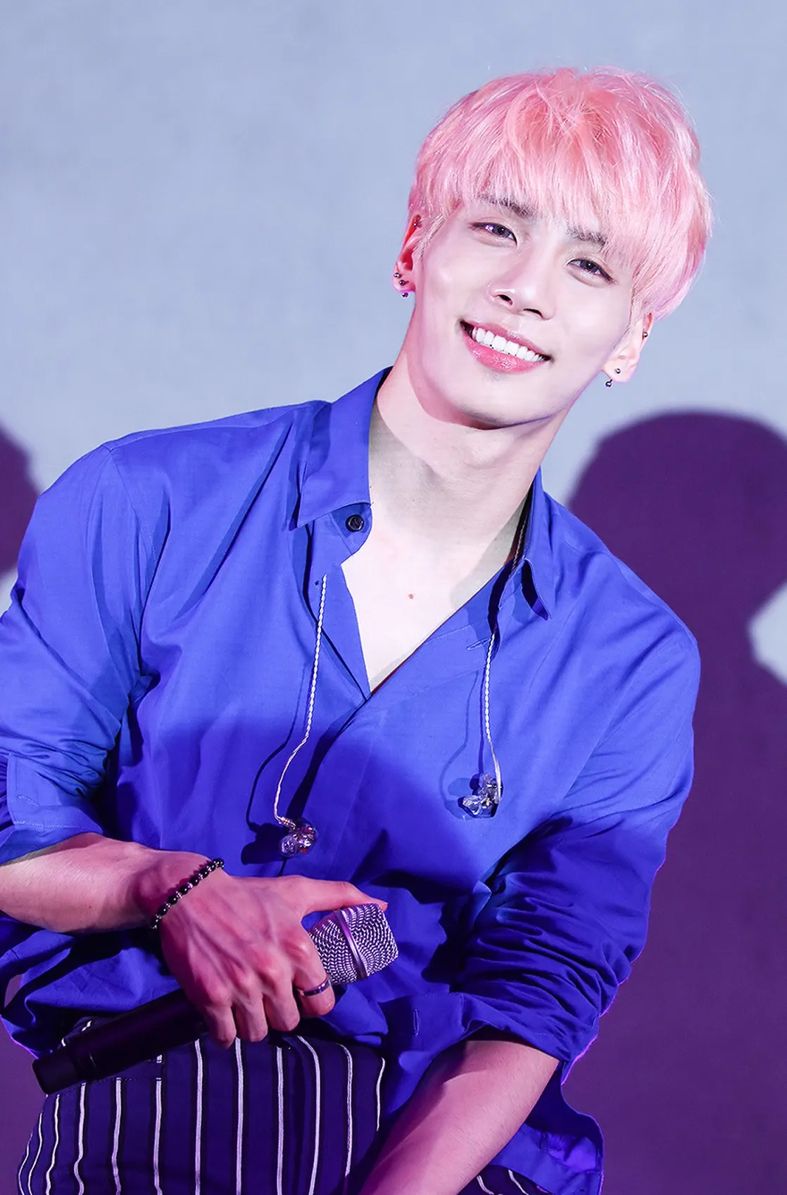Nam ca sĩ JONGHYUN của SHINee qua đời, nỗi mất mát to lớn của nền âm nhạc Hàn Quốc