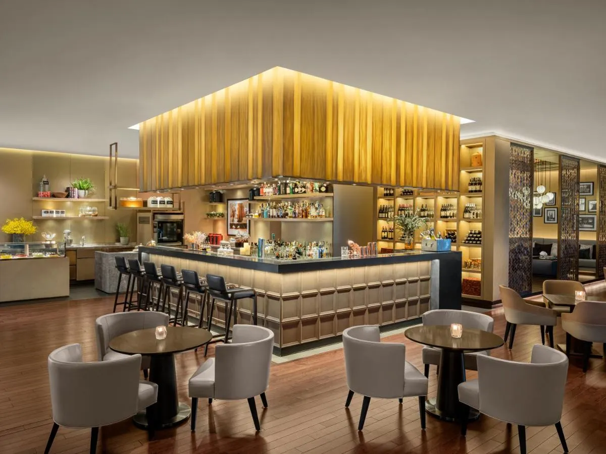 new world saigon