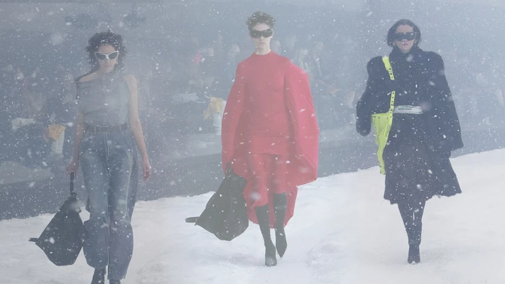 BST Balenciaga Thu-Đông 2022