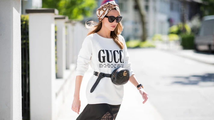 túi bao tử da gucci virginia rabelo khăn turnban họa tiết