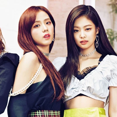 màu son đẹp theo phong cách black pink
