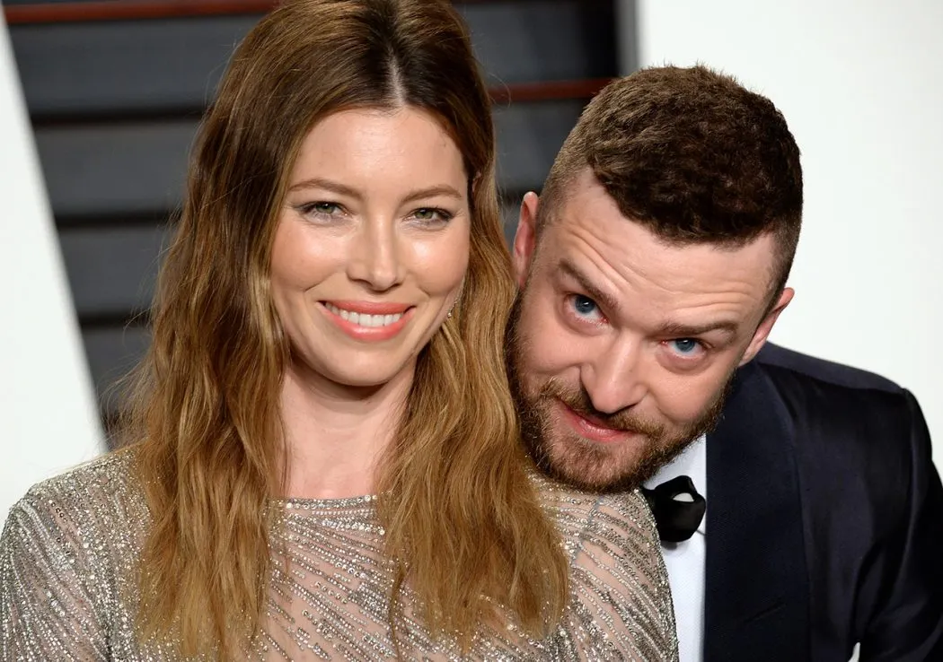 justin timberlake & jessica biel - elle vietnam 7