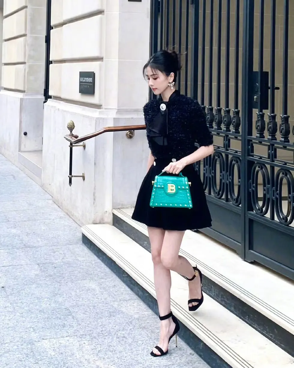 BALMAIN túi xách bạch lộc 
