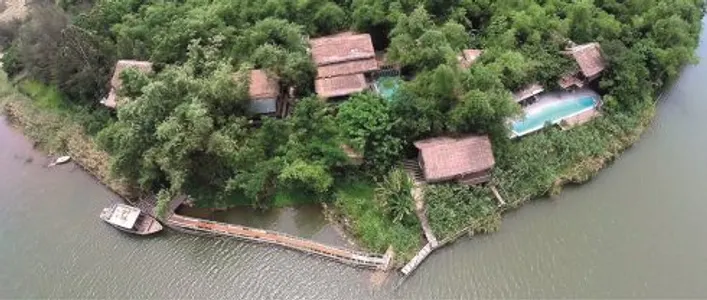 du-lich-da-nang-ghe-tham-lang-triem-tay-1