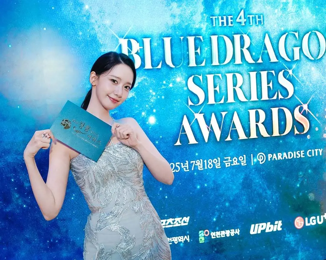 Yoona diện thiết kế thứ 3 đến từ thương hiệu Monique Lhuillier