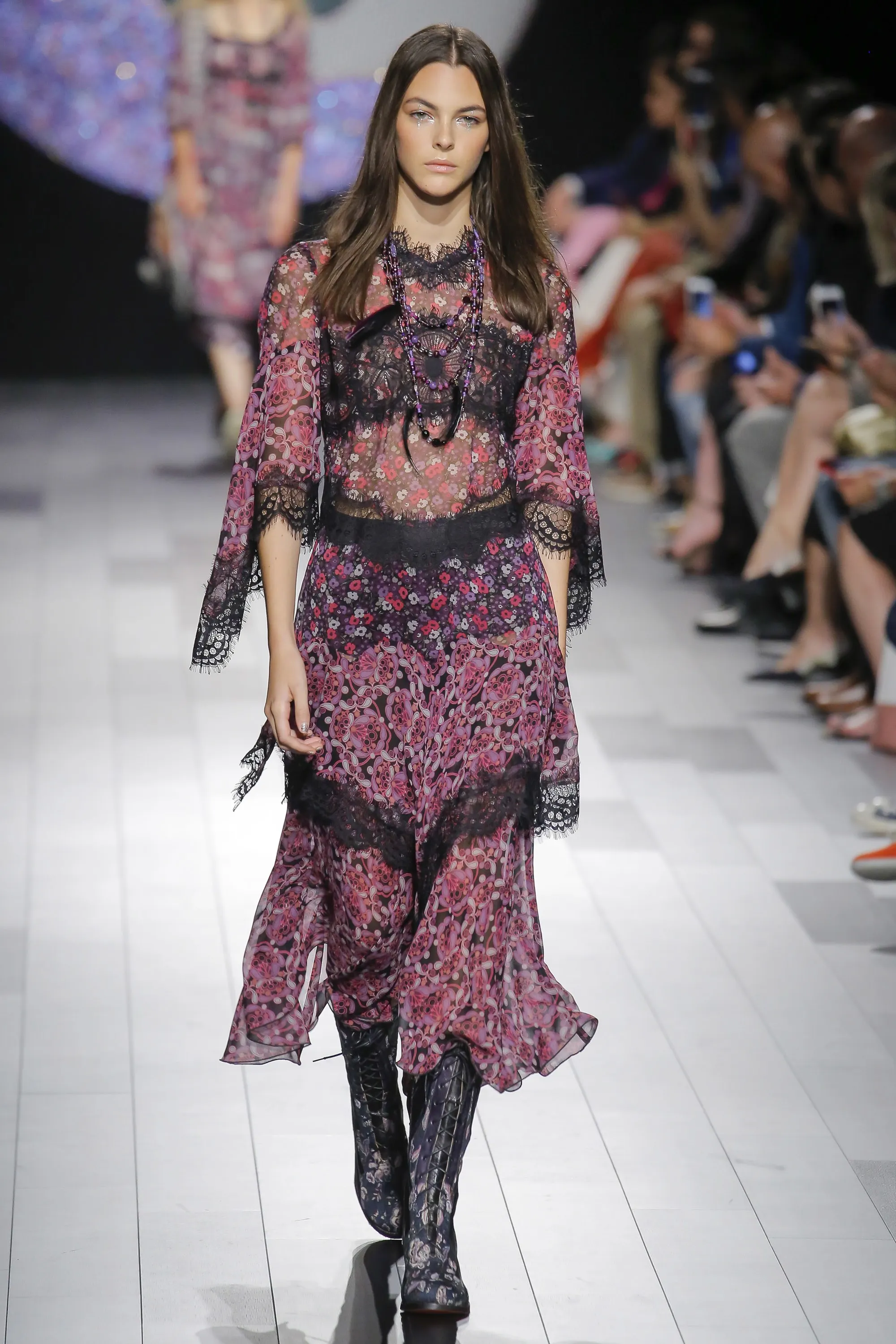 5 BST nổi bật trong ngày trình diễn thứ năm của NYFW Spring 2018