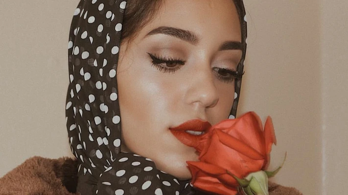 màu son đỏ hot instagram ft
