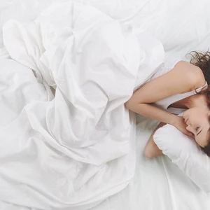 Những bài tập thể dục nhẹ nhàng giúp bạn dễ dàng chìm vào giấc ngủ sâu