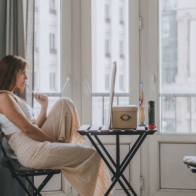 gợi ý cân bằng giữa chi tiêu và tiết kiệm