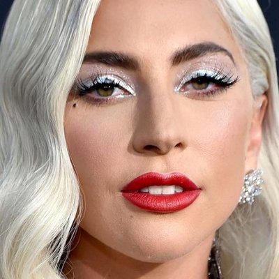 mỹ phẩm mới của lady gaga ft01c