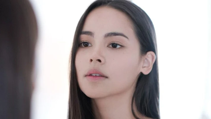 đắp mặt nạ chăm sóc da
