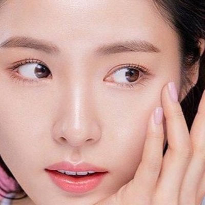 Các màu nail đẹp cho mùa xuân 2023