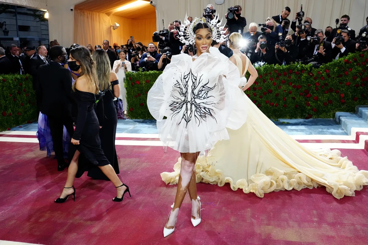 Winnie Harlow tại Met Gala 2022