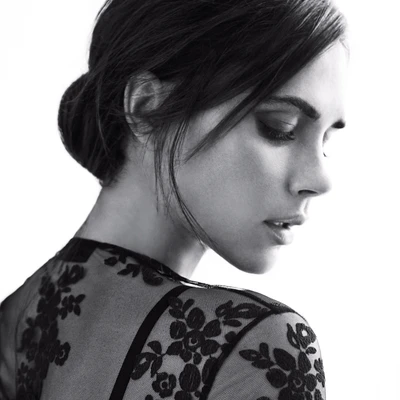 Ellevn Victoria Beckham