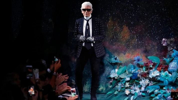 Huyền thoại thời trang Karl Lagerfeld qua đời ở tuổi 85