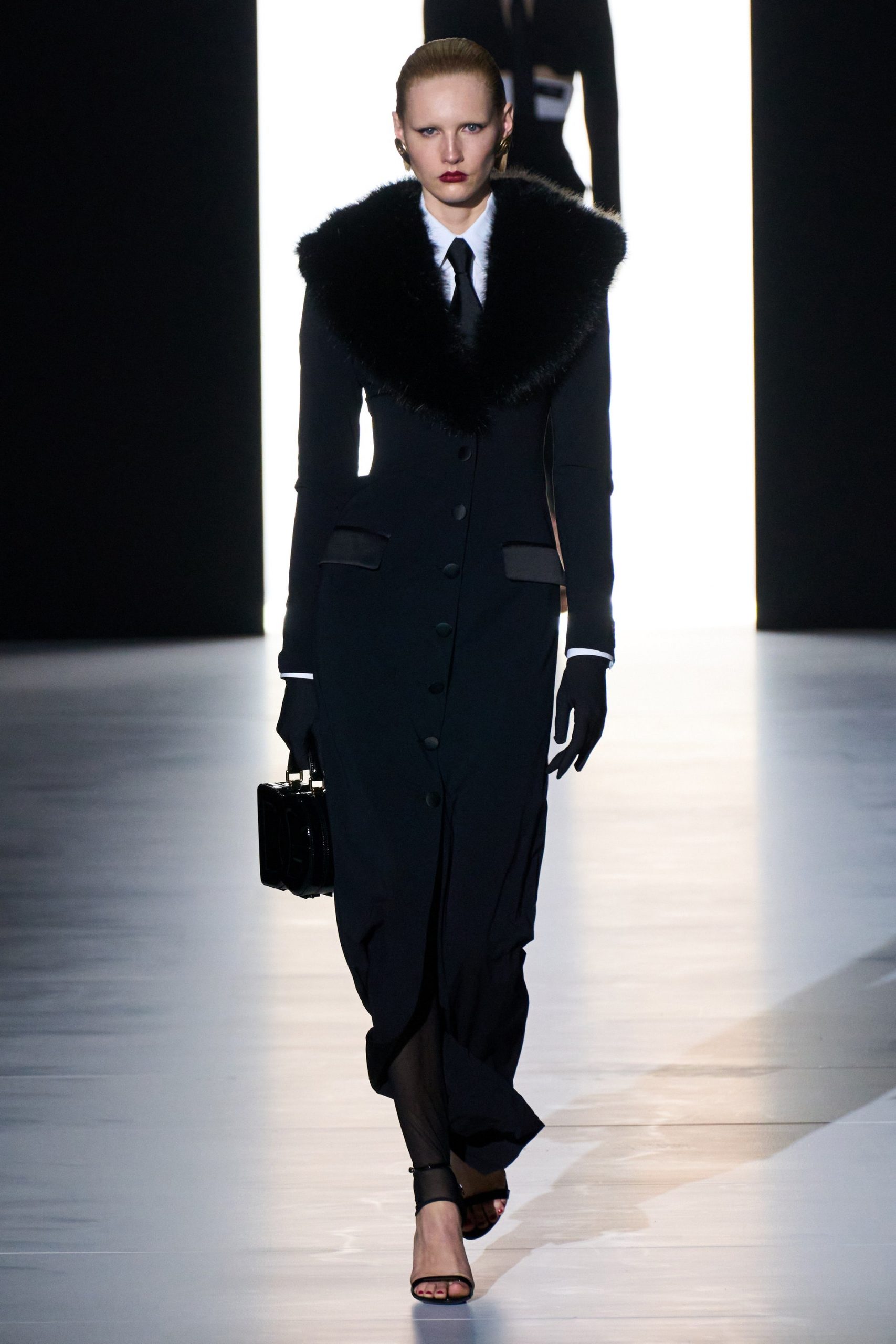 00011-dolce-e-gabbana-fall-2023-ready-to-wear-credit-gorunway
