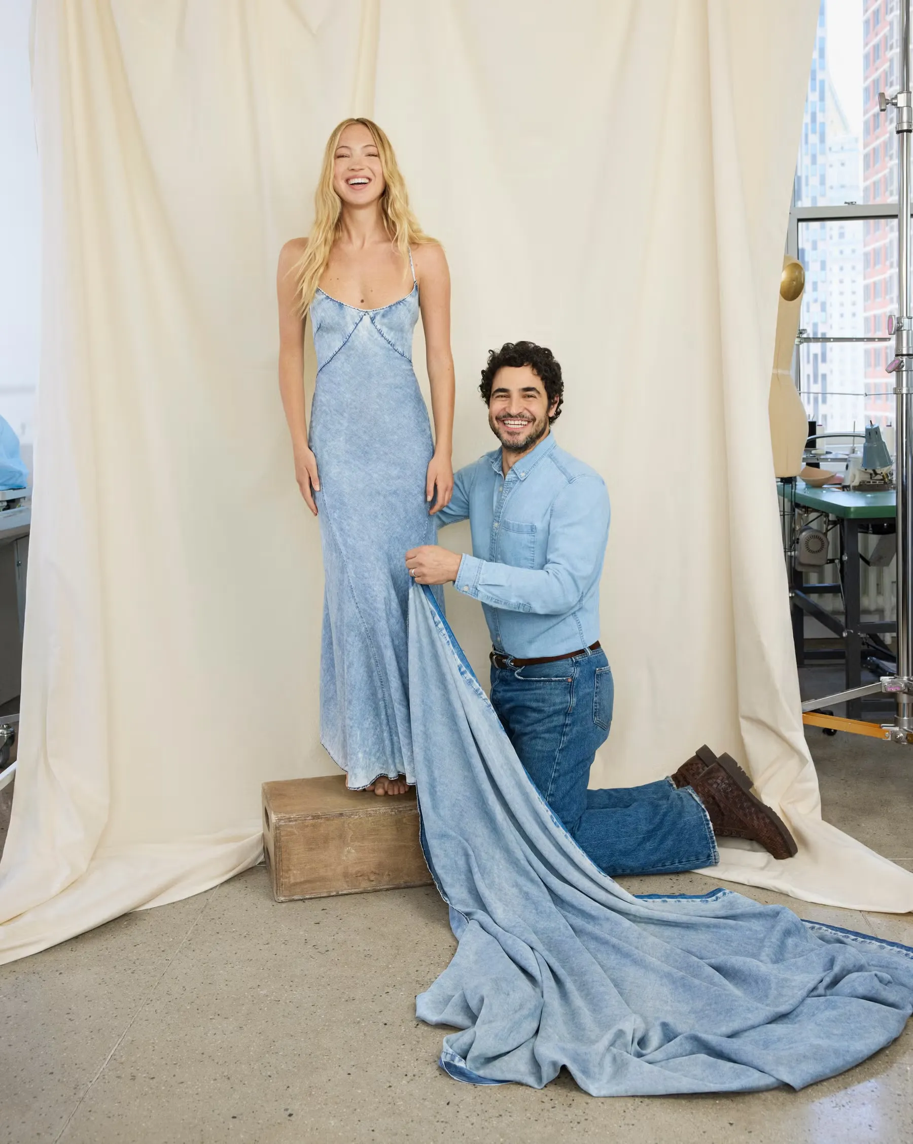 Chiếc đầm denim của Da’Vine Joy Randolph xuất hiện tại Met Gala.