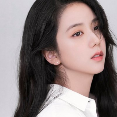 jisoo chăm sóc da