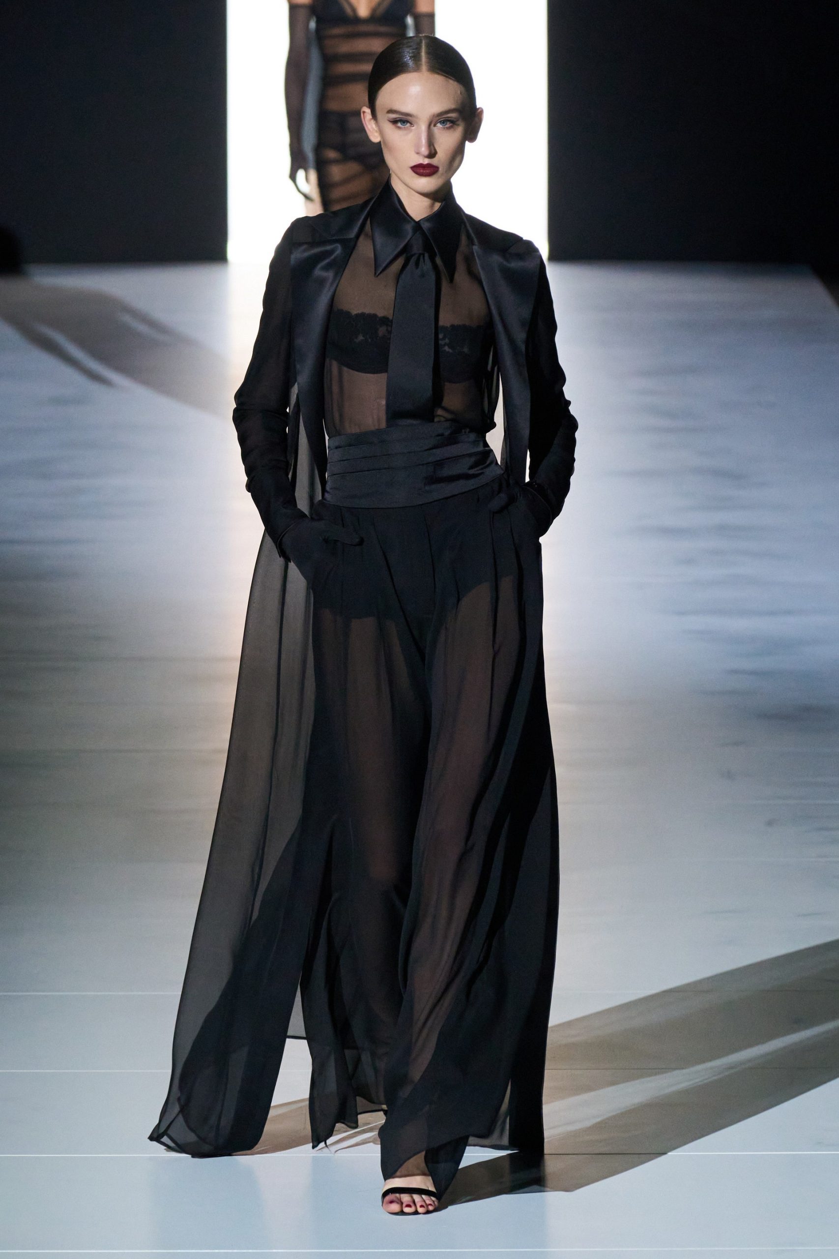00007-dolce-e-gabbana-fall-2023-ready-to-wear-credit-gorunway